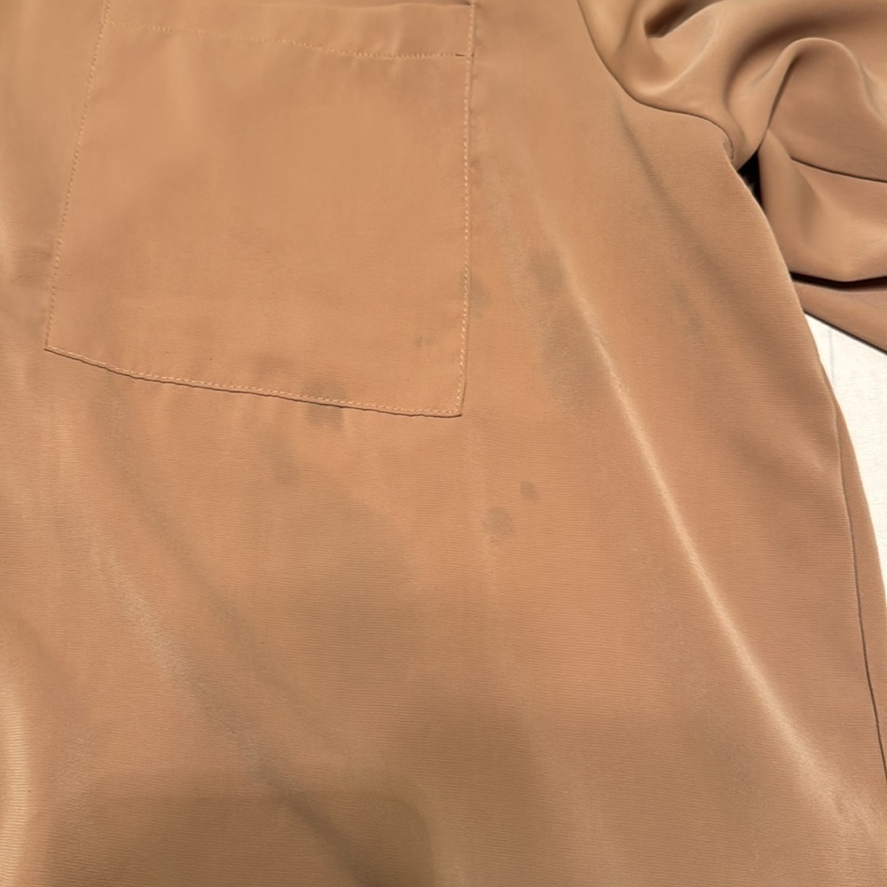 Plus size blouse it’s pretty long and flowy - Picture 2 of 3